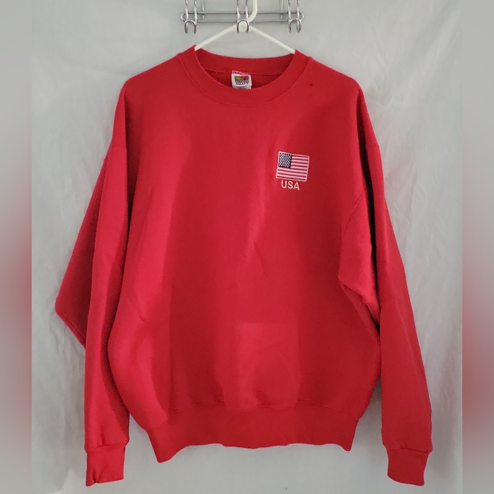 Fruit of the Loom Red Crewneck Sweater with USA Flag